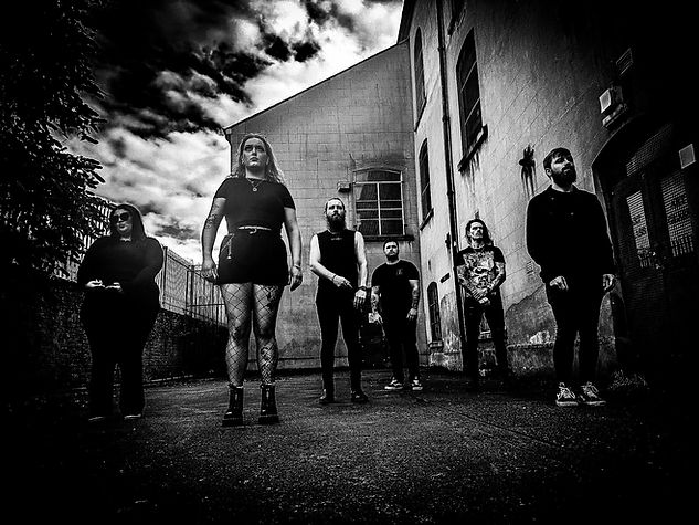 Banda Hard To Explain