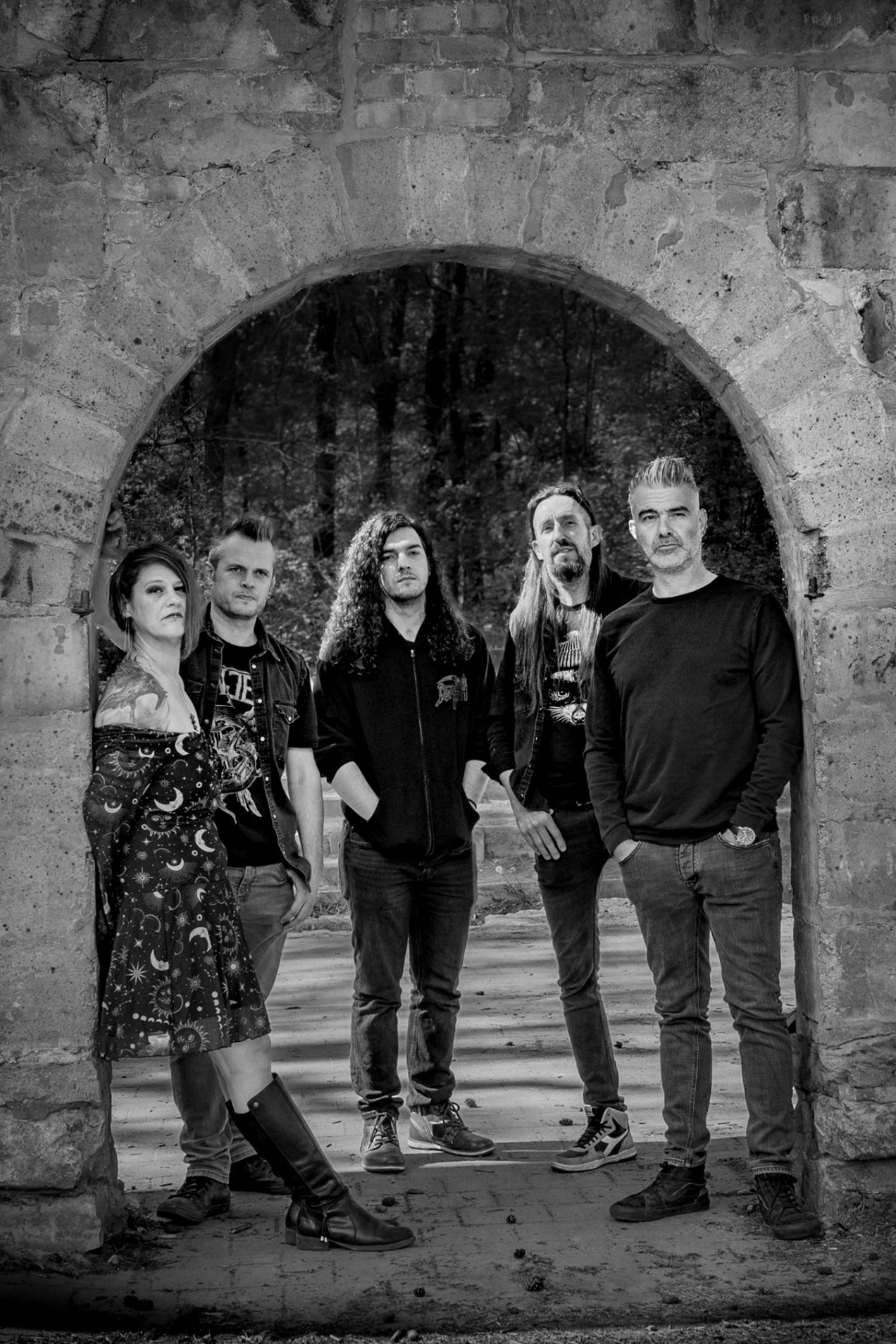 Banda Echoes of a Dying World